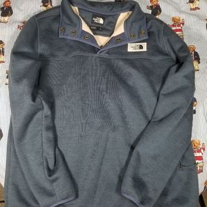 The North Face Sweater Sz XL